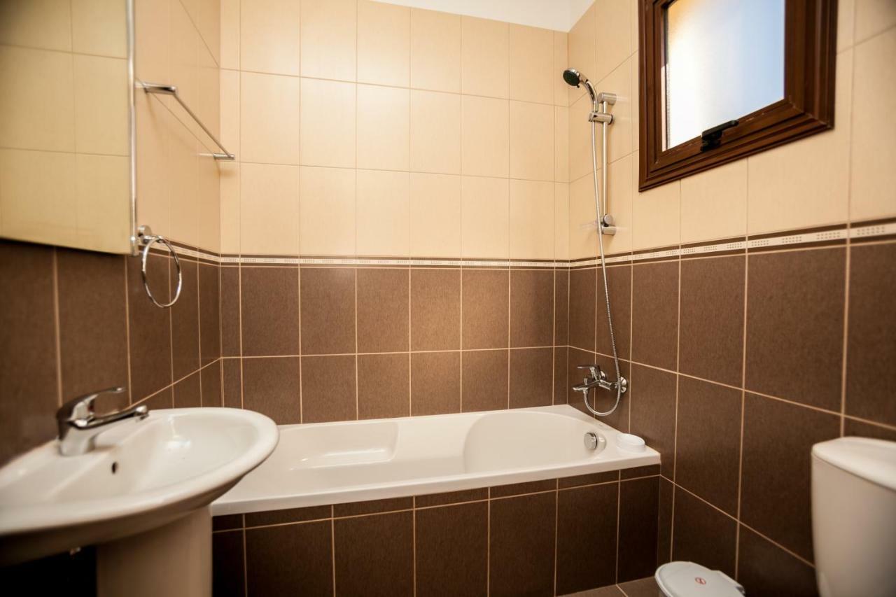 Dafni Villa 19 Paralímni Extérieur photo